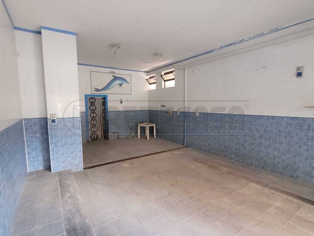 negozio in affitto ad Altamura