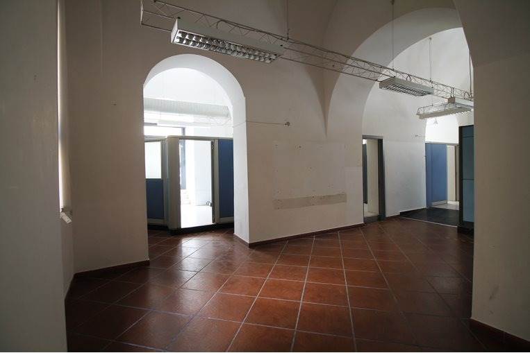 locale commerciale in affitto ad Altamura