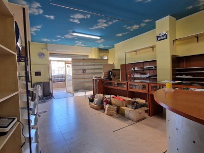 locale commerciale in affitto ad Altamura