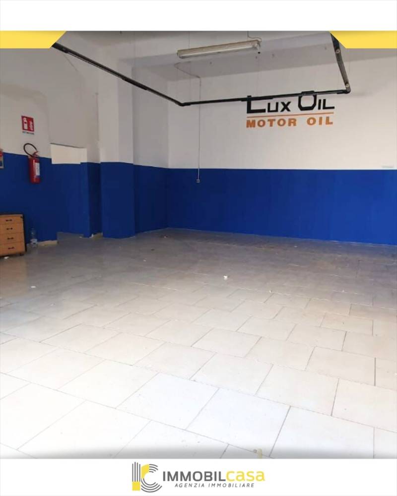 locale commerciale in affitto ad Altamura