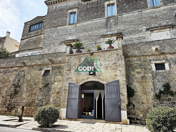 locale commerciale in affitto ad Altamura