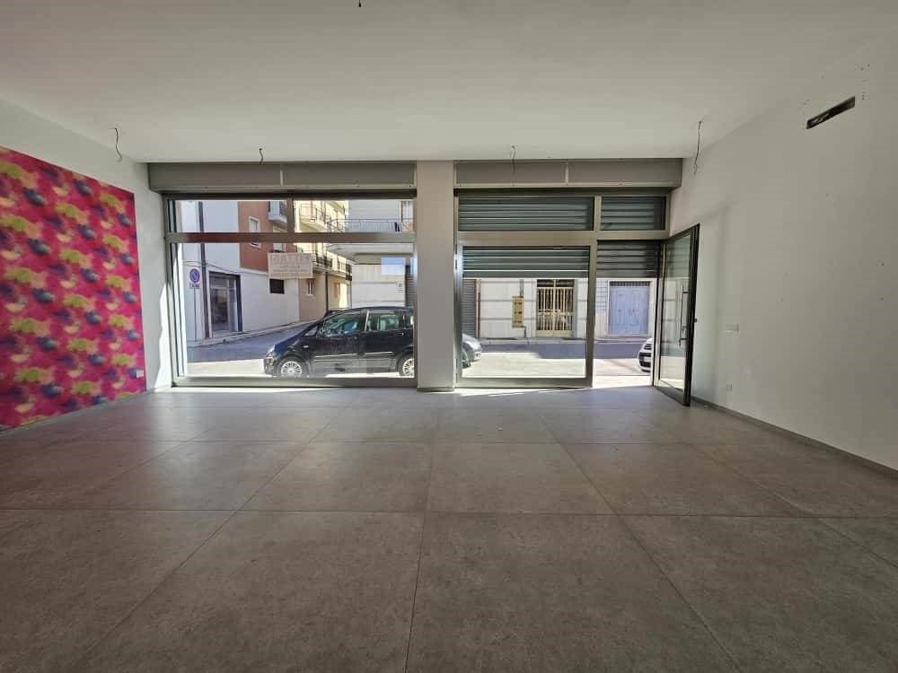 locale commerciale in affitto ad Altamura