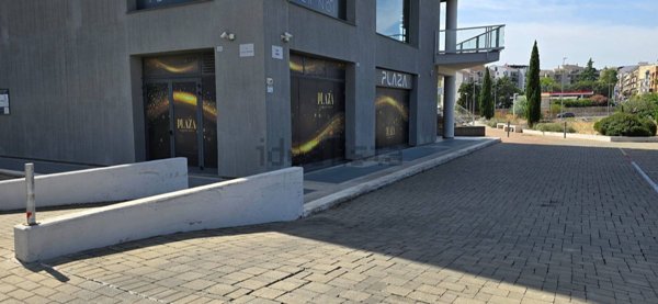 locale commerciale in affitto ad Altamura
