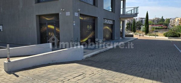 locale commerciale in affitto ad Altamura