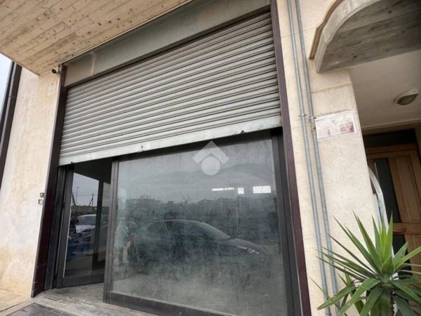 locale commerciale in affitto ad Altamura