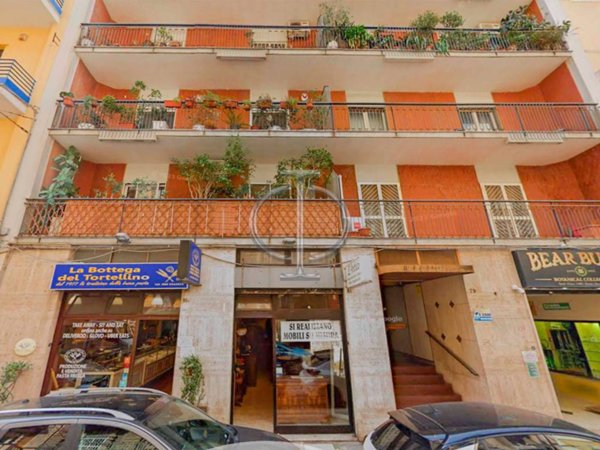 locale commerciale in affitto a Bari in zona Madonnella