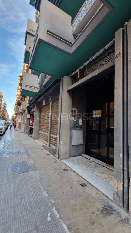 negozio in affitto a Bari in zona Libertà