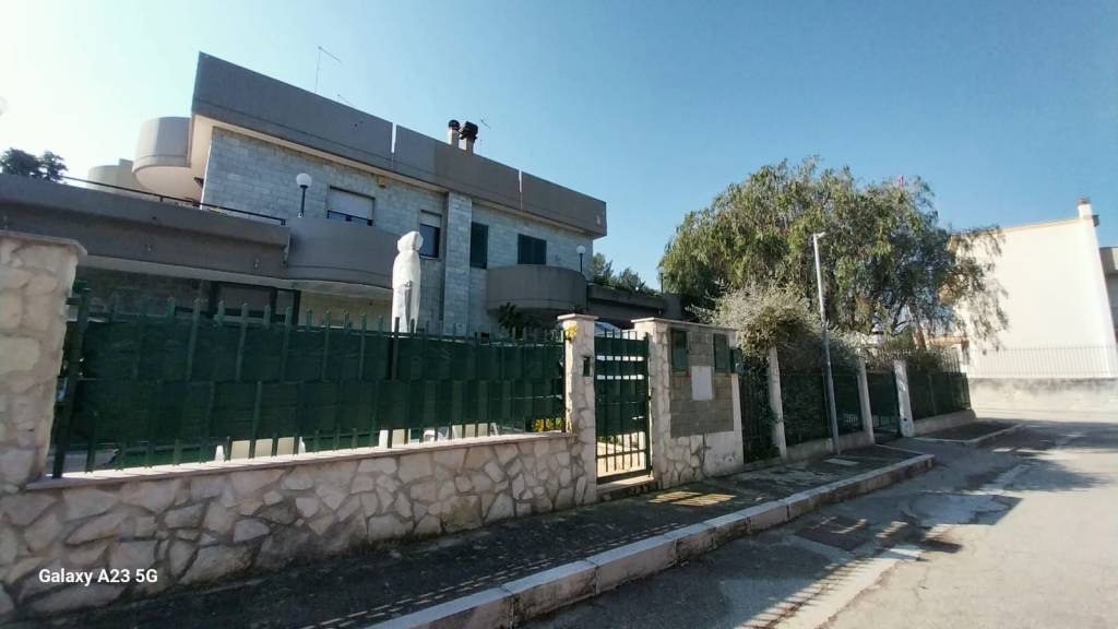 casa indipendente in affitto a Bari in zona Palese/Macchie