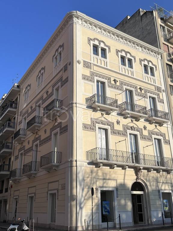 ufficio in affitto a Bari in zona Murat