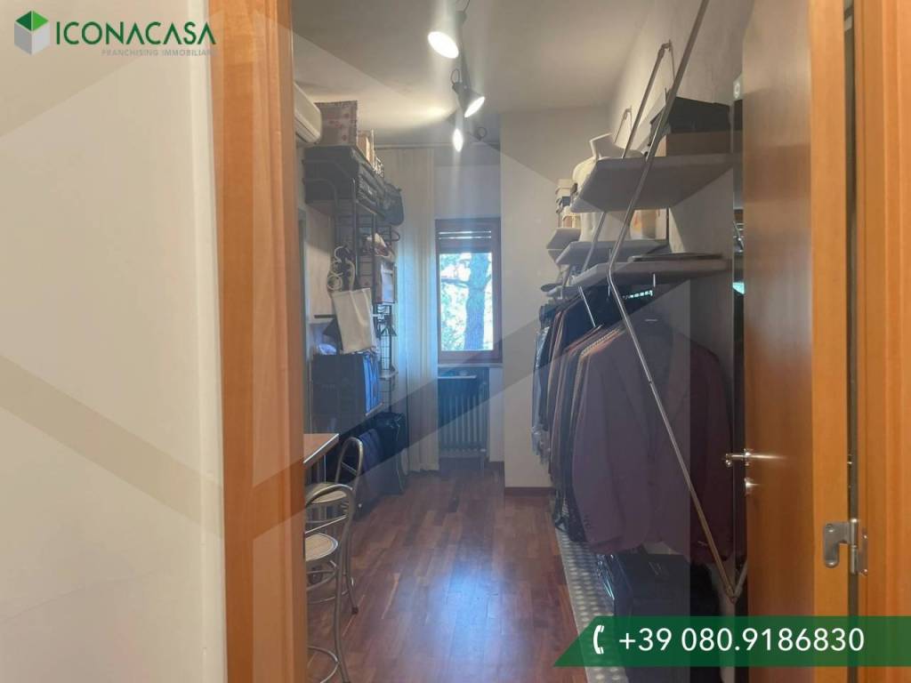 negozio in affitto a Bari in zona Poggiofranco