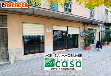 locale commerciale in affitto a Bari in zona Murat