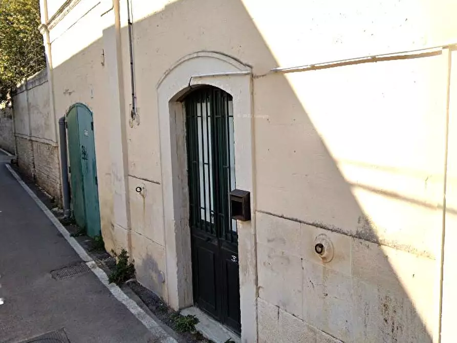 locale commerciale in affitto a Bari in zona Murat