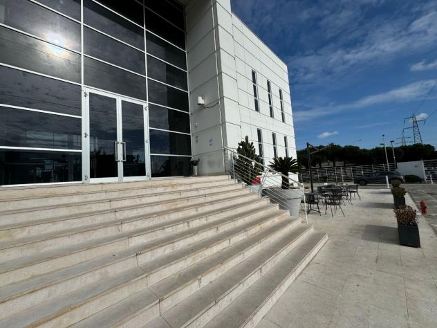 ufficio in affitto a Bari in zona Zona Industriale