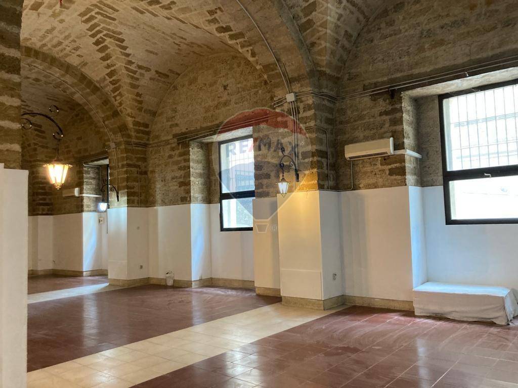 locale commerciale in affitto a Bari in zona San Pasquale