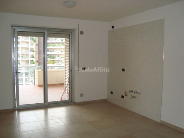 appartamento in affitto a Bari in zona Picone