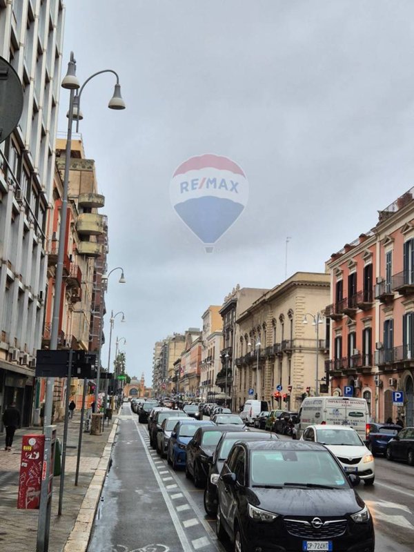 ufficio in affitto a Bari in zona Murat