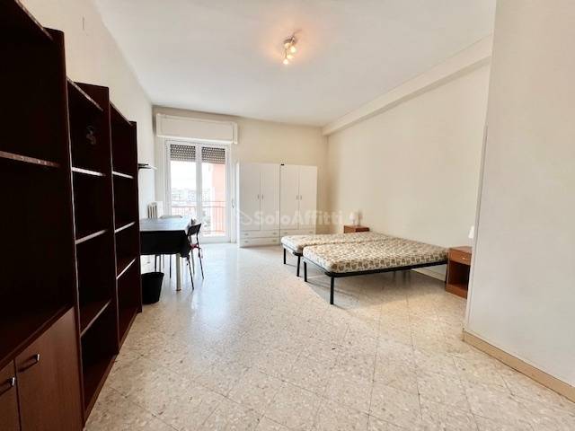 appartamento in affitto a Bari in zona Picone