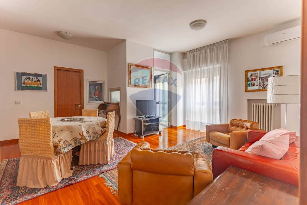 appartamento in affitto a Bari in zona Murat