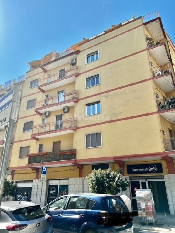 appartamento in affitto a Bari in zona Picone