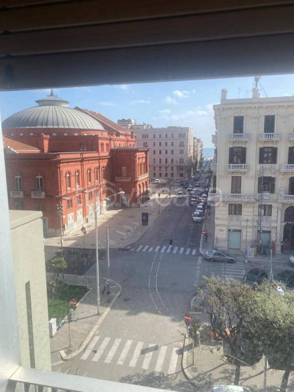 ufficio in affitto a Bari in zona Murat