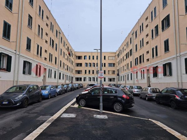 appartamento in affitto a Bari in zona Picone