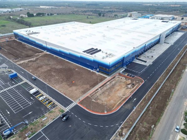 locale commerciale in affitto a Bari in zona Murat
