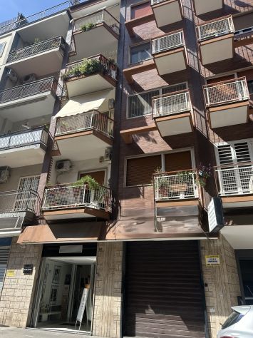 locale commerciale in affitto a Bari in zona San Pasquale