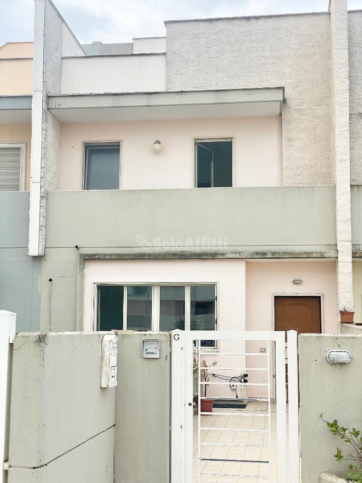 casa indipendente in affitto a Bari in zona Santo Spirito