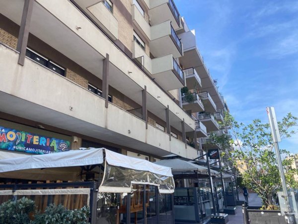 ufficio in affitto a Bari in zona Picone