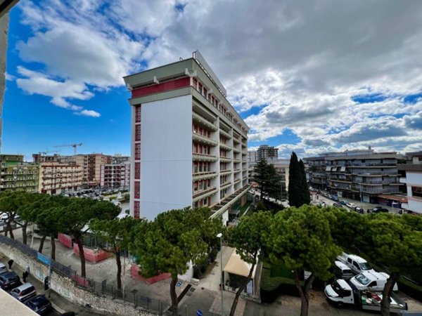 appartamento in affitto a Bari in zona Carrassi