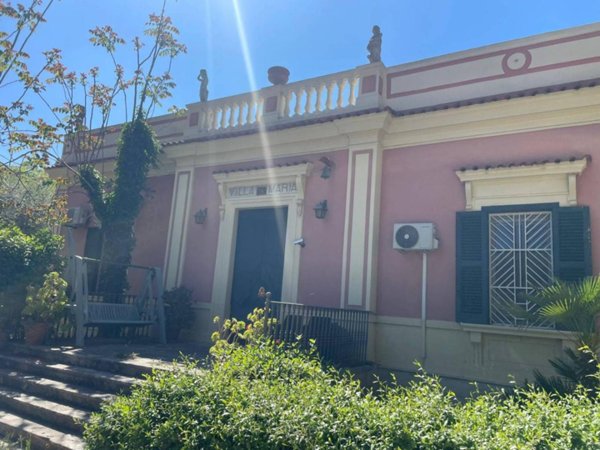 casa indipendente in affitto a Bari in zona Parco Adria