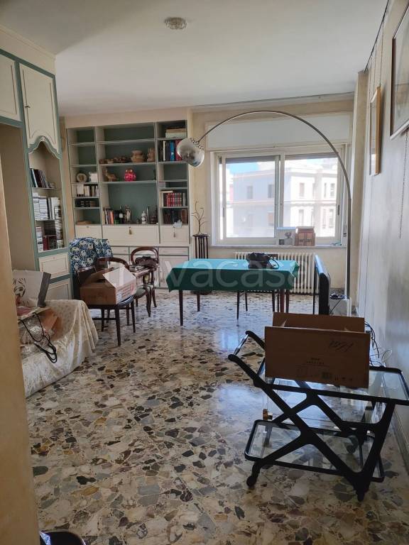 appartamento in affitto a Bari in zona Madonnella