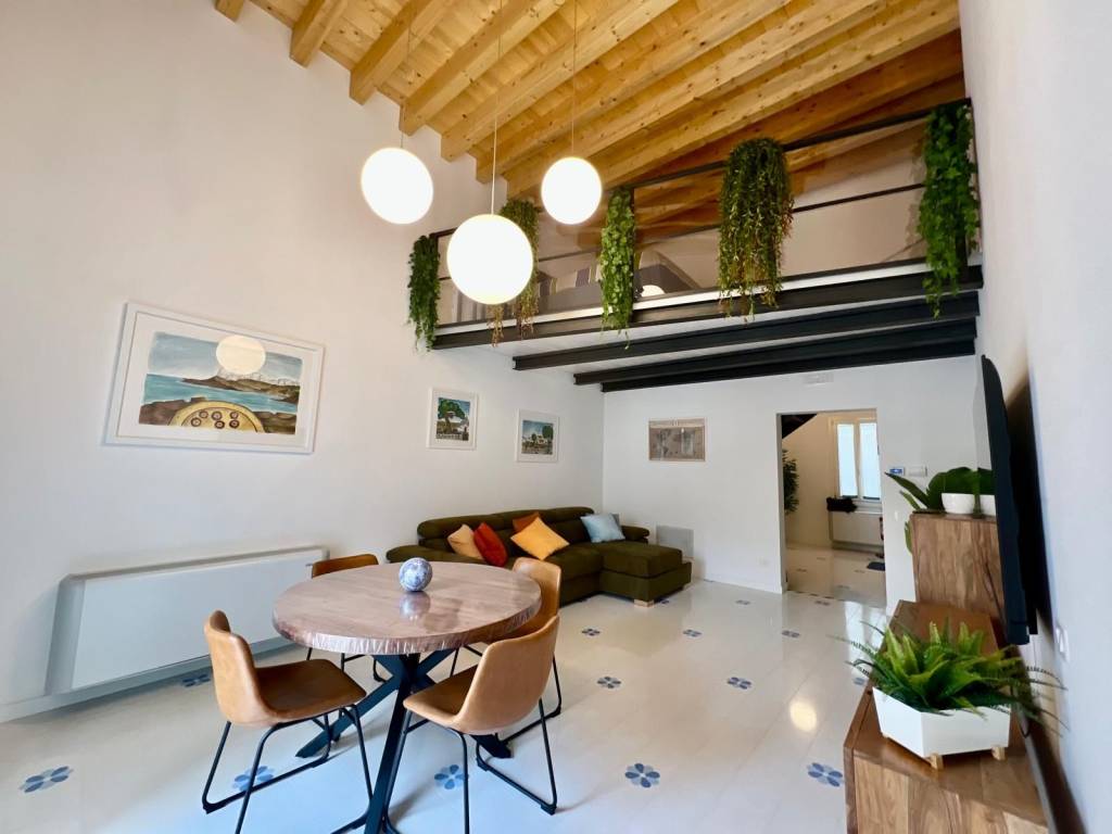 appartamento in affitto a Bari in zona Città Vecchia