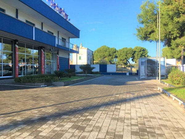 ufficio in affitto a Bari in zona Fesca