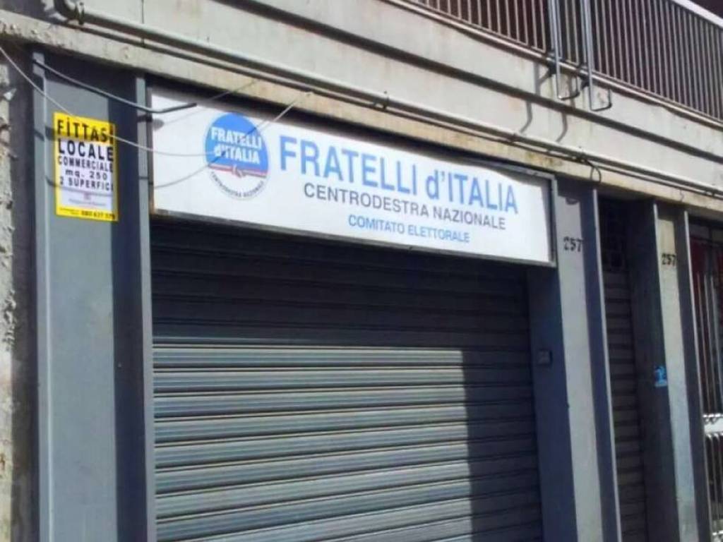 negozio in affitto a Bari in zona Madonnella