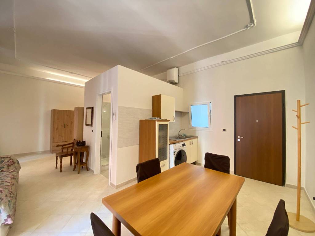 appartamento in affitto a Bari in zona Madonnella