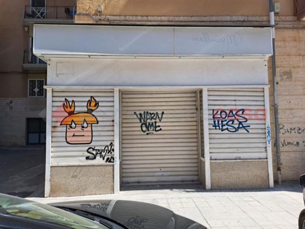 locale commerciale in affitto a Bari in zona Picone
