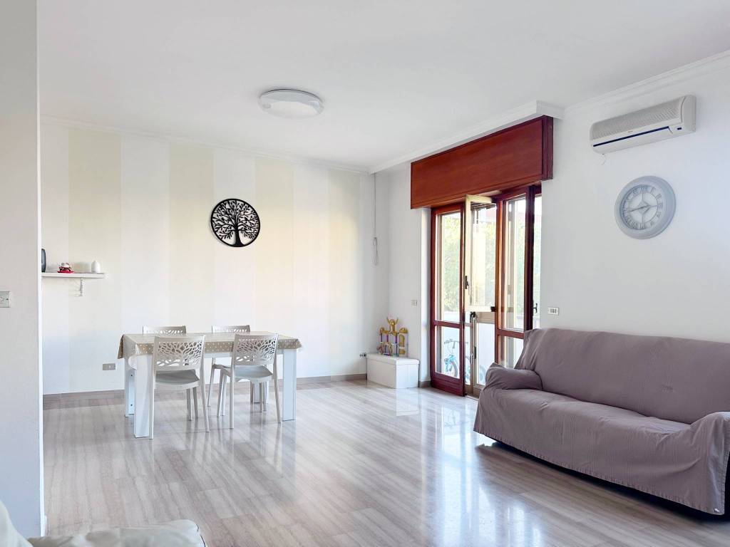 appartamento in affitto a Bari in zona Torre a Mare