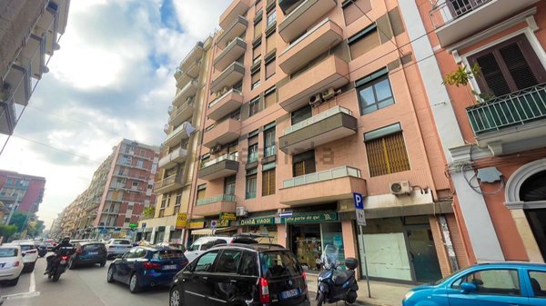 locale commerciale in affitto a Bari in zona Carrassi