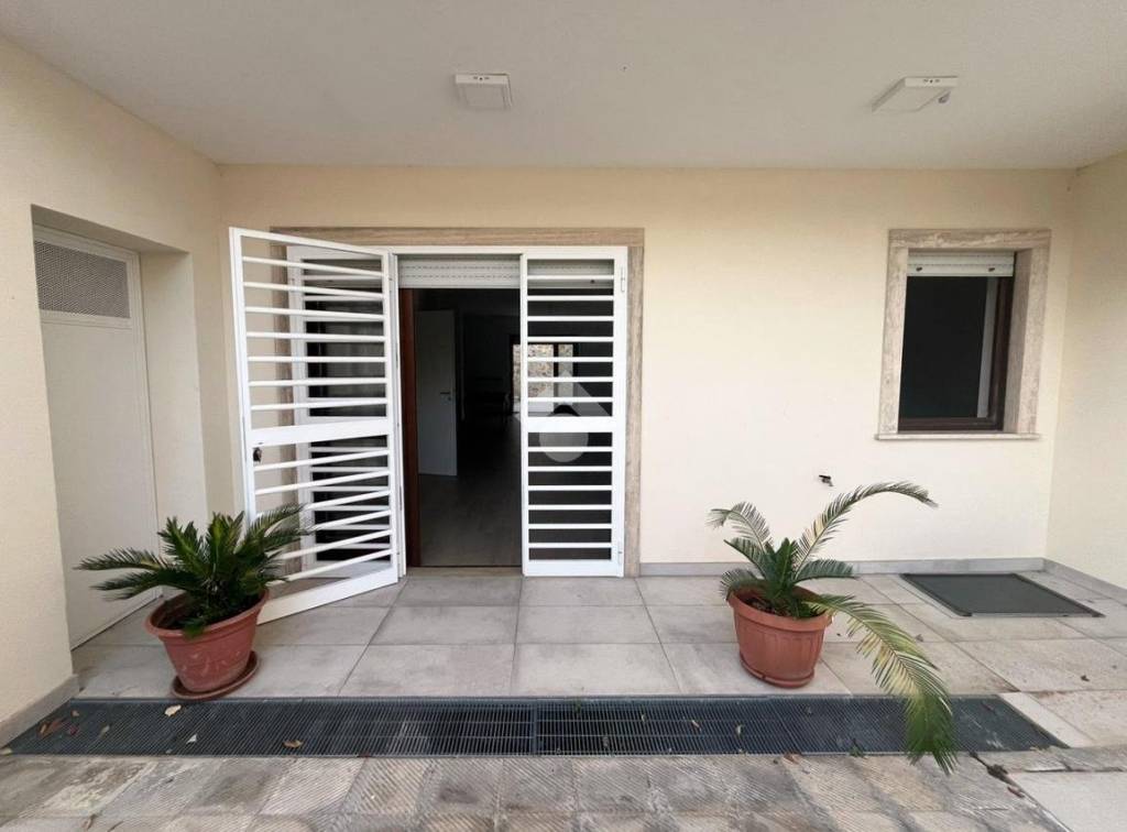 casa indipendente in affitto a Bari in zona Torre a Mare