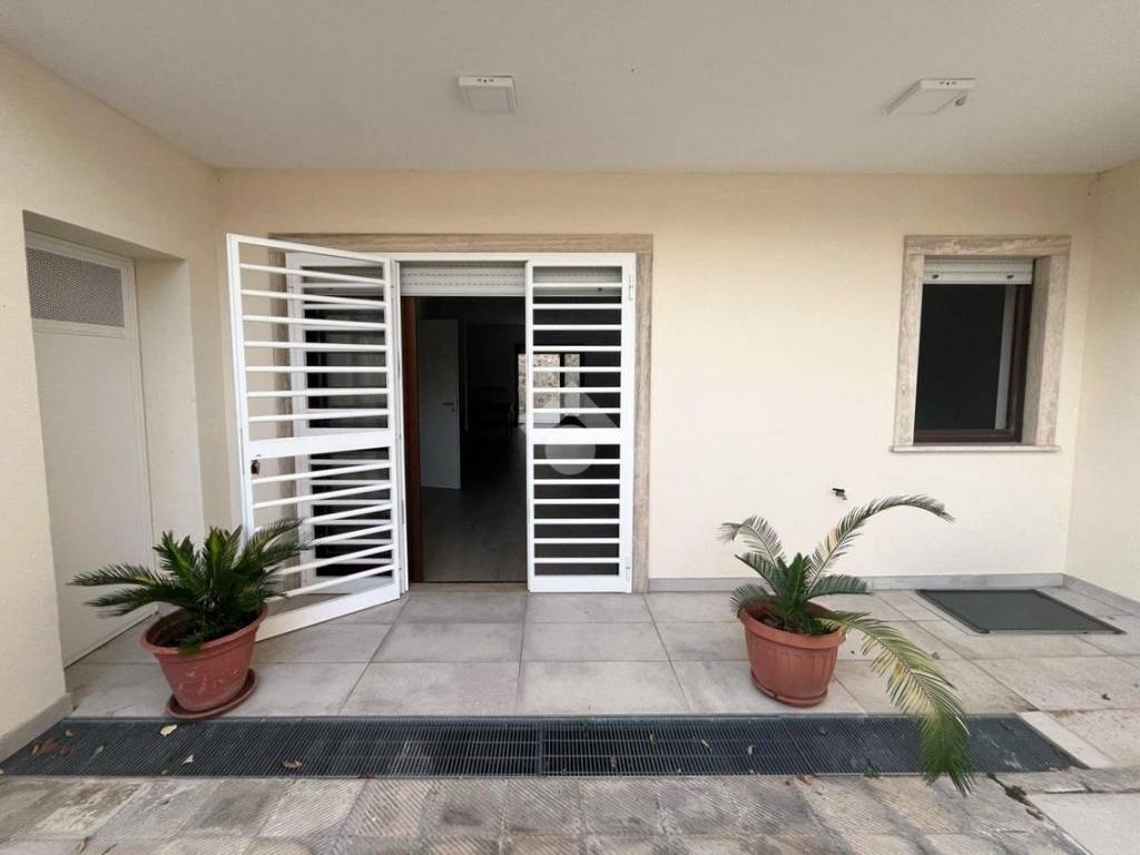 casa indipendente in affitto a Bari in zona Torre a Mare