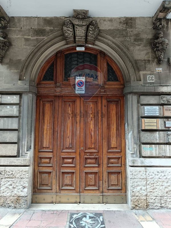 ufficio in affitto a Bari in zona Murat