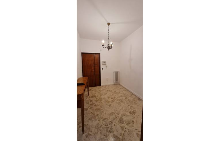 camera singola in affitto a Bari in zona Libertà