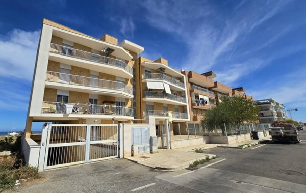 locale commerciale in affitto a Bari