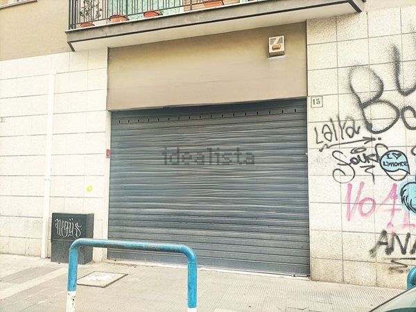 locale commerciale in affitto a Bari in zona Carrassi