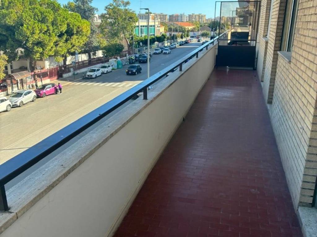 appartamento in affitto a Bari in zona Picone