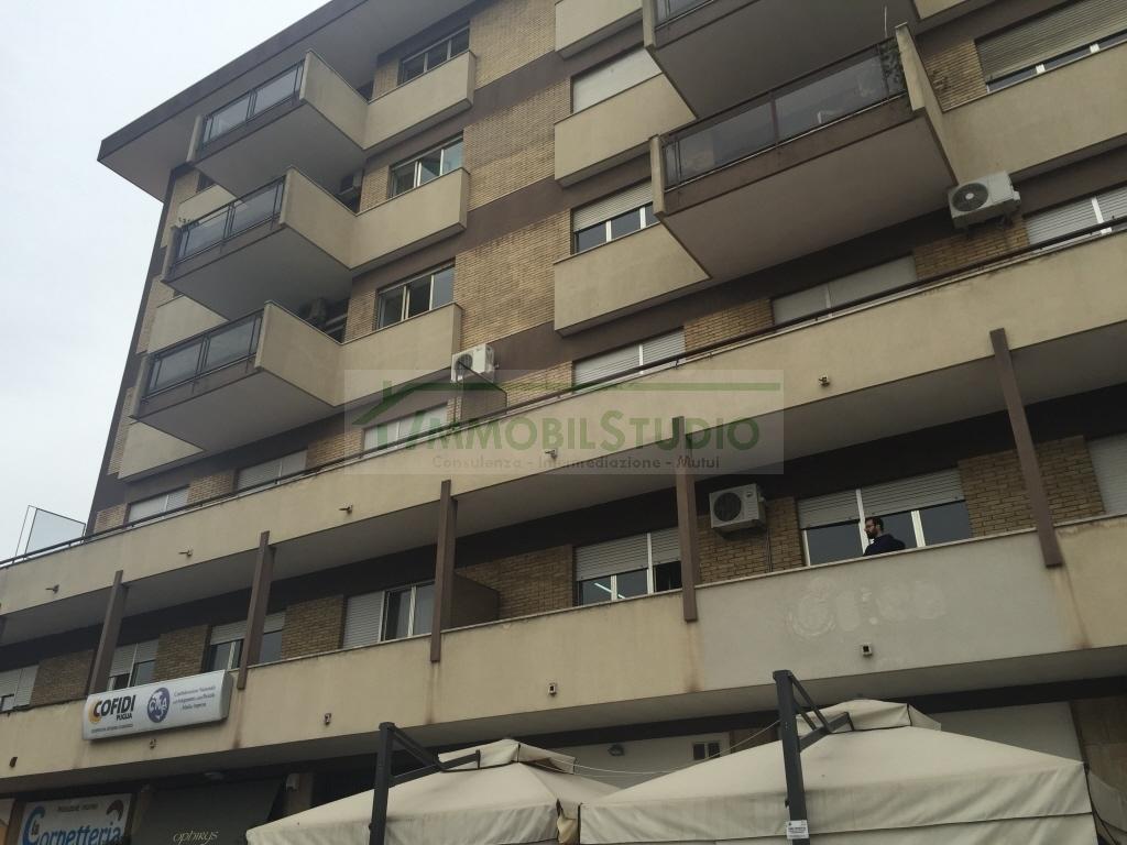 appartamento in affitto a Bari in zona Mungivacca