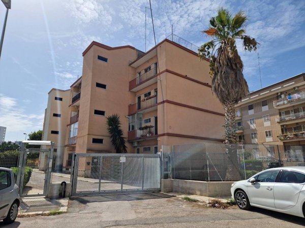 appartamento in affitto a Bari in zona Mungivacca