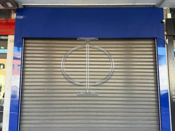 negozio in affitto a Bari in zona Mungivacca