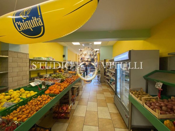 locale commerciale in affitto a Bari in zona San Pasquale